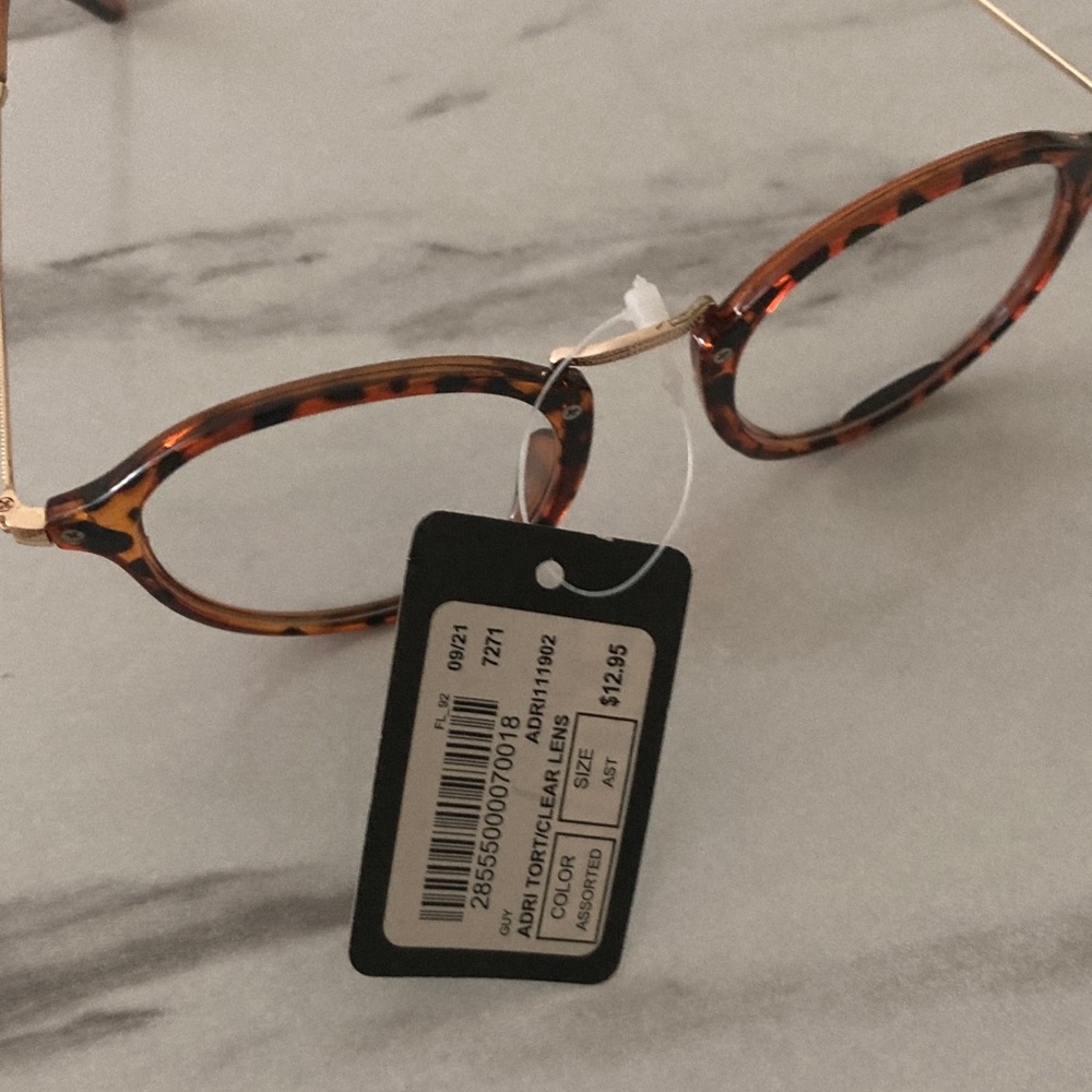 ME Makeover Essentials Tortoise Oval Glasses with Gold Bridge - Picture 13 of 16